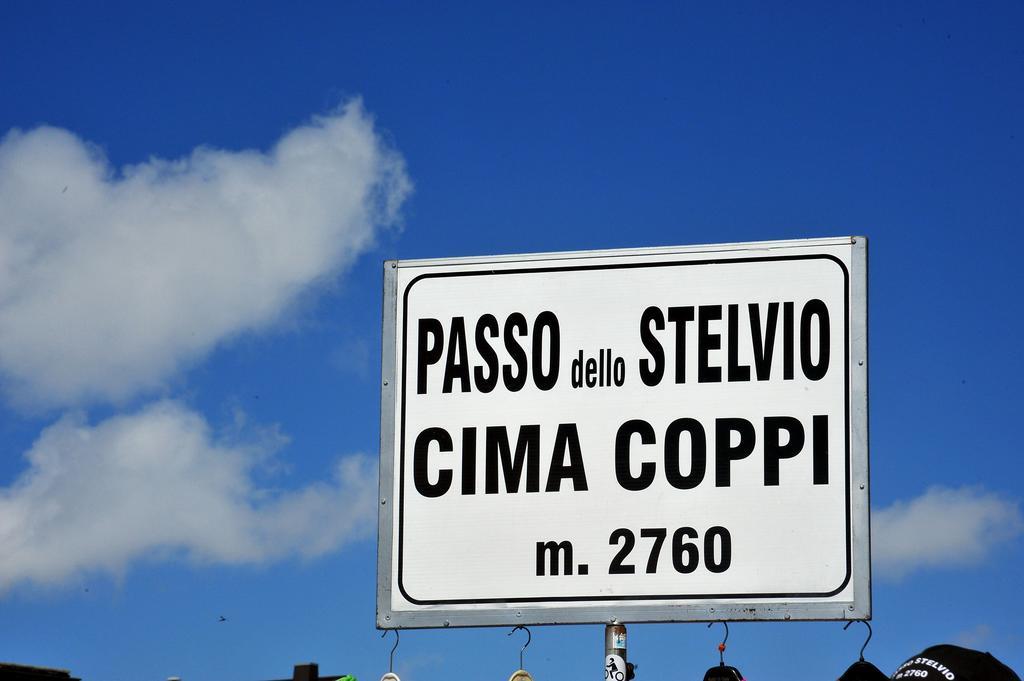 Hotel Col du Stelvio Extérieur photo